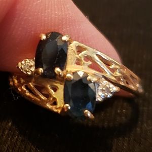 14K gold sapphire and diamond ring
